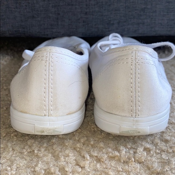 WHITE VANS - Picture 3 of 4